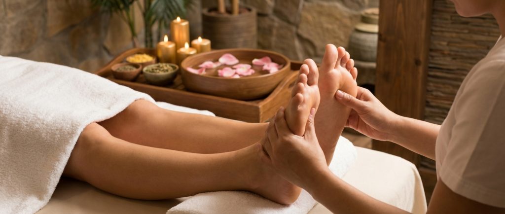 台湾式足つぼの施術イメージ